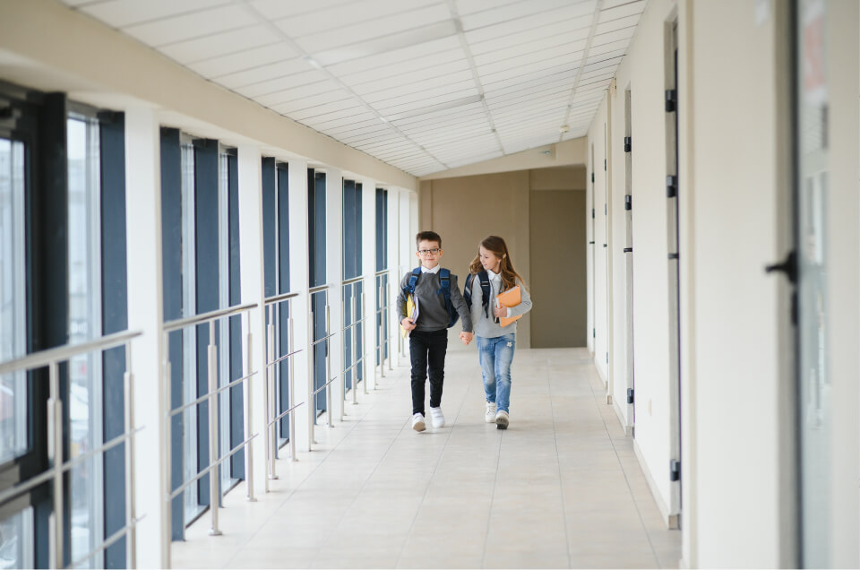 Filtración y calidad del aire en colegios: selección de equipos de ventilación y mantenimiento